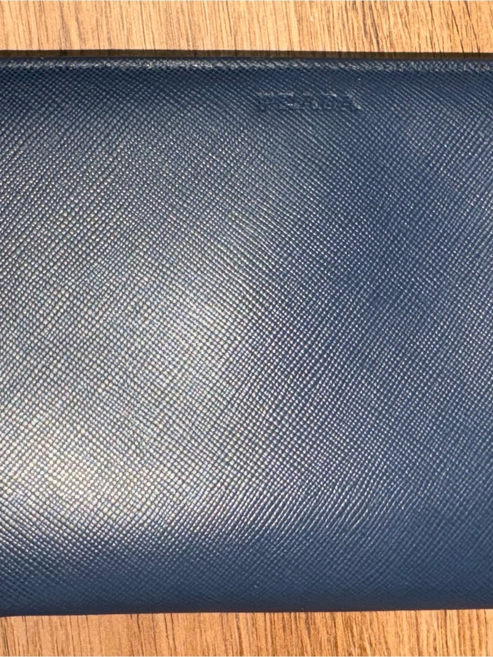 Men's Blue Textured Leather Zip Wallet
